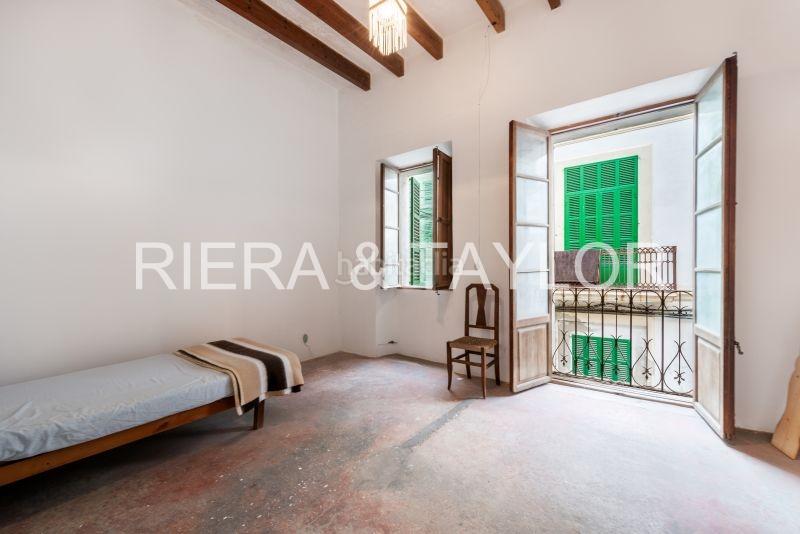 Foto cee0fa5c-a8ff-4efa-9cce-f7bf1da13e23. Casa pareada se vende casa en Felanitx poble Felanitx