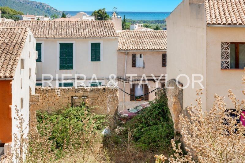 Foto 44e16743-72d3-4298-ac58-d3be73706878. Finca rústica solar urbano en Capdepera poble Capdepera