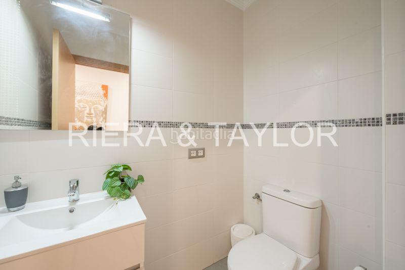 Foto 25998c4d-8f6b-453f-94c3-7a2b90c6ead9. Casa pareada se vende casa con piscina en Capdepera poble Capdepera