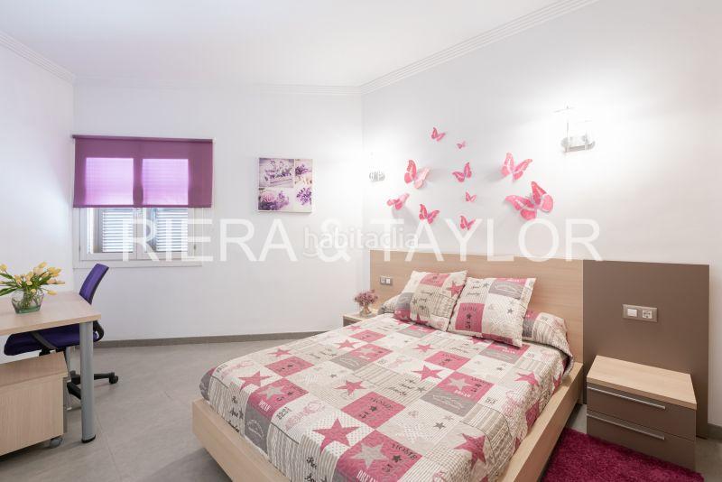 Foto 2ac264d4-5370-4d4d-a858-15715647bf33. Casa pareada se vende casa con piscina en Capdepera poble Capdepera
