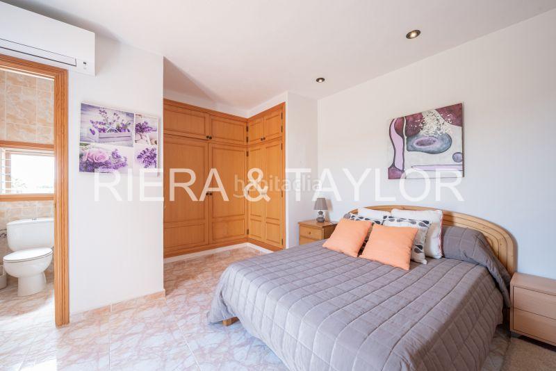 Foto 9d5e1856-db1b-4c8c-8cf5-a0df6564b690. Casa pareada se vende casa con piscina en Capdepera poble Capdepera