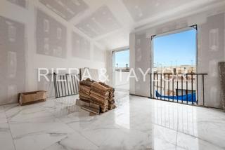 Pis a Porto Cristo. Venta duplex nuevo en porto cristo