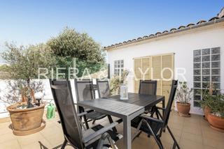 Casa aparellada a Porto Cristo. Casa con licencia vacacional en porto cristo