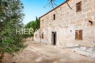 Country house in Porto Cristo. Finca en porto cristo.