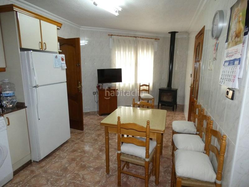 Foto a8f460a7-2319-4c8f-934e-a0cb2602d94d. Maison jumelée avec parking dans Centro Molina de Segura