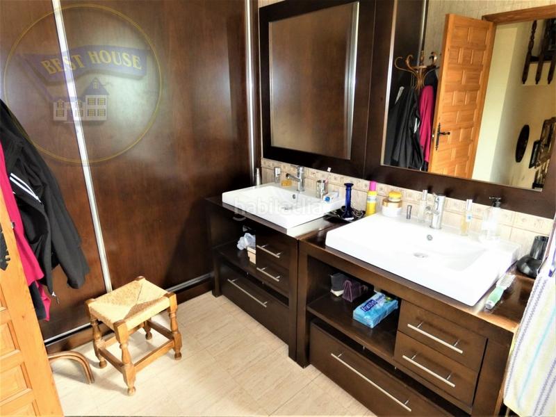 Foto b7f26fe9-3dfe-40c9-bdeb-7f8816f1b2a3. Chalet avec chauffage parking piscine dans Los Valientes Molina de Segura