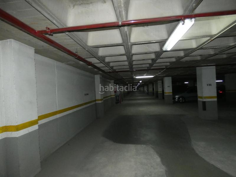 Foto c315944e-d8a8-4a7c-9292-d572ffd71ee5. Parking voiture dans Espinardo Murcia