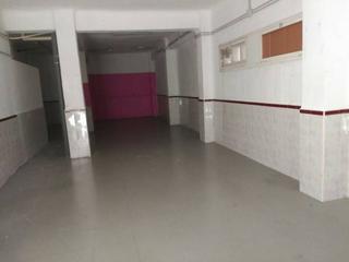 Local Comercial en Sagrado Corazón. Se vende local comercial en zona centro de molina de segura