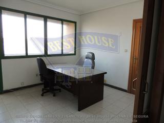 Alquiler Oficina en Fátima - El Panderón. Disponemos de 2 oficinas en molina de segura zona centro