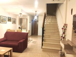 Miete Reihenhaus in Lorquí. Duplex adosado de 4 dormitorios en lorqui semiamueblado
