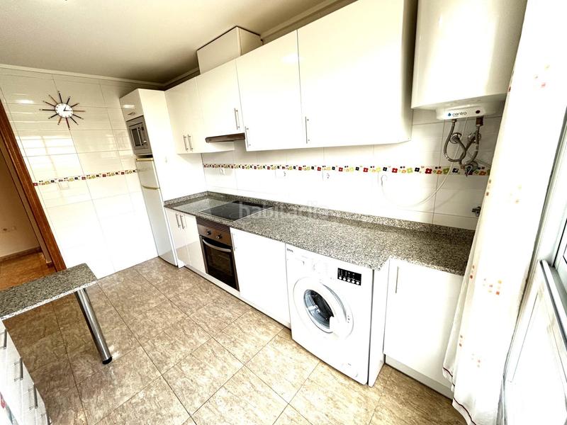 Foto bcc91609-7729-4928-bf95-5c74007a0975. Pis amb calefacció aparcament a Juan Carlos I Murcia