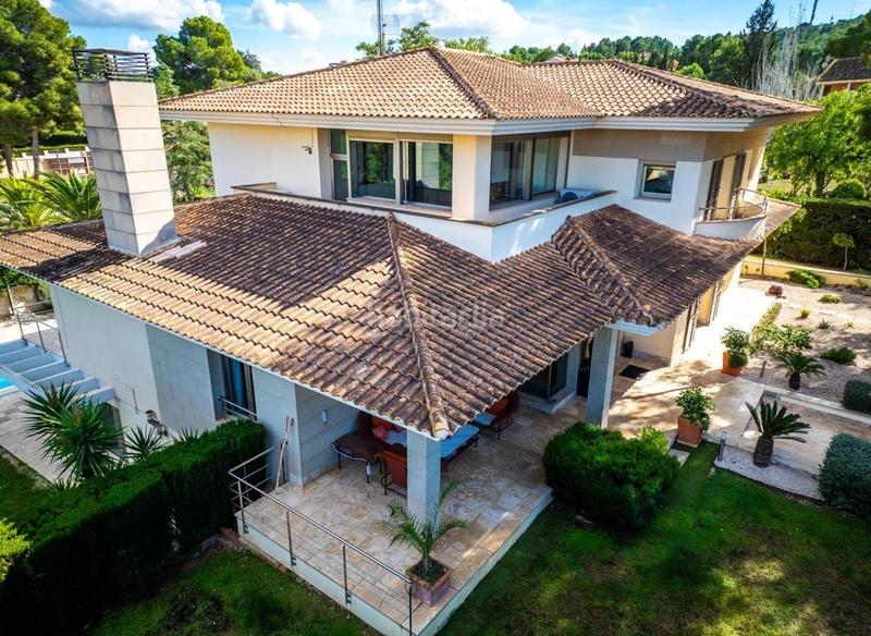 Foto d1ce056c-7f08-4177-8a99-88c86c6bb502. Chalet con riscaldamento parcheggio piscina in La Alcayna Molina de Segura