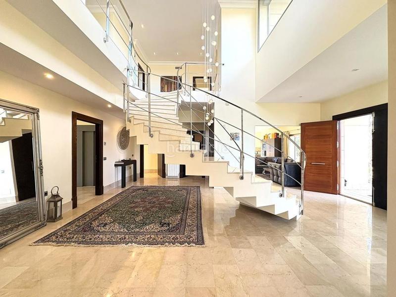 Foto e5c3442f-b75c-47ac-8ade-f8cc5022d1bb. Chalet con riscaldamento parcheggio piscina in La Alcayna Molina de Segura