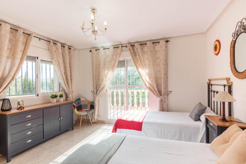 Foto 2e25288e-97e9-4f64-aa73-de79a4979d45. Chalet con riscaldamento parcheggio piscina in Centro Molina de Segura