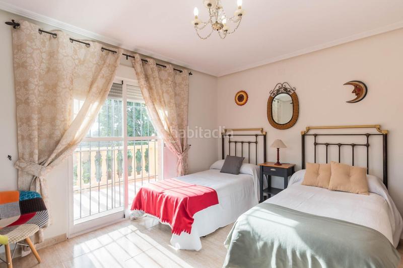 Foto c2bf948f-7da6-4481-98f9-032c3b1317a4. Chalet con riscaldamento parcheggio piscina in Centro Molina de Segura