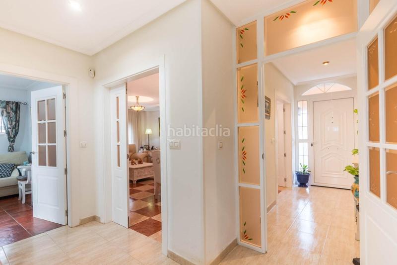 Foto e9964e23-089f-4ba7-a0ec-044b72e383b0. Chalet con riscaldamento parcheggio piscina in Centro Molina de Segura