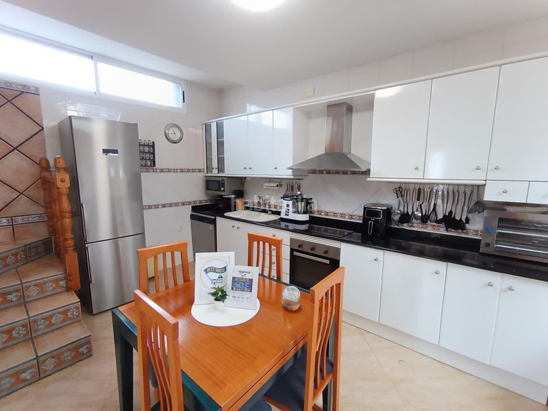 Foto 1e1c99d6-97f1-4ba5-80a4-67fef33c1796. Casa adosada prepárate para vivir la experiencia de tu vida , barrio de san roque en Molina de Segura