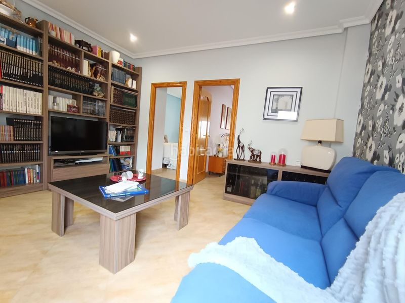Foto 9c54ae86-7999-4656-aa93-b0019bf08d2c. Casa adosada prepárate para vivir la experiencia de tu vida , barrio de san roque en Molina de Segura