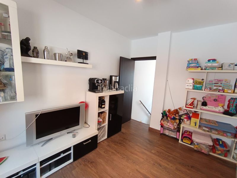 Foto caba089b-0114-467c-9212-0a3f2cc0b258. Casa adosada prepárate para vivir la experiencia de tu vida , barrio de san roque en Molina de Segura