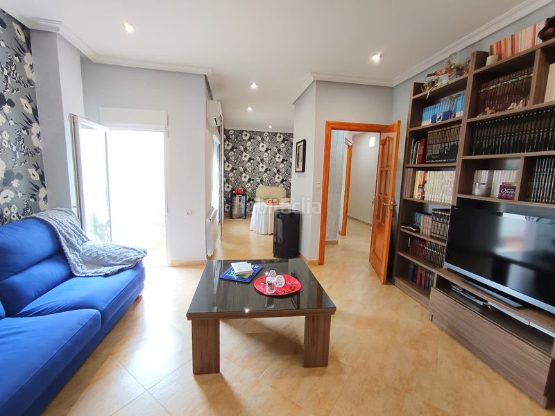 Foto f70941af-2d47-4a4a-96b1-964b02df5ea1. Casa adosada prepárate para vivir la experiencia de tu vida , barrio de san roque en Molina de Segura