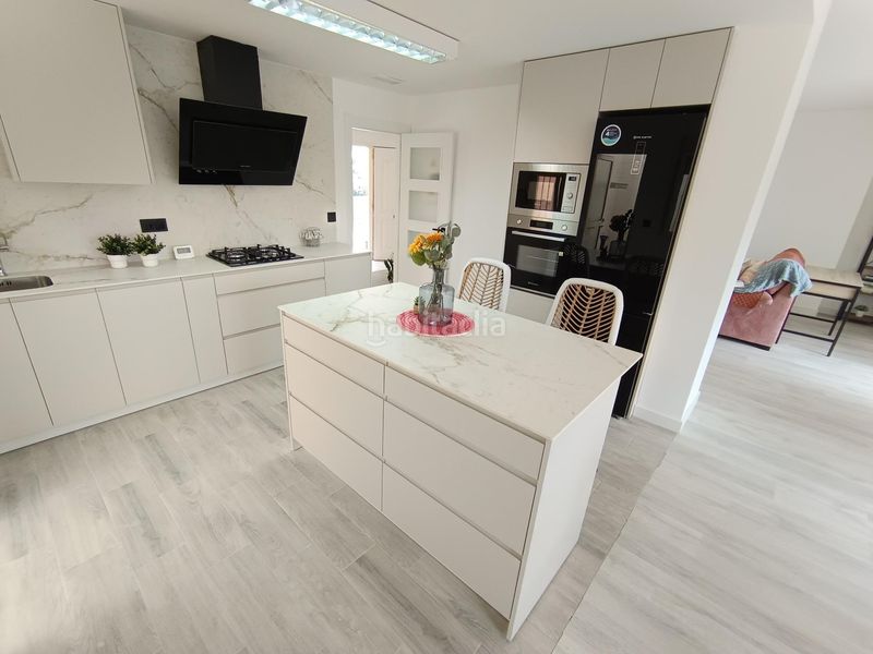 Foto 3c26c180-f082-4a4a-a136-d9e10f9ccd8f. Chalet en la exclusiva urbanizacion de altorreal . en Molina de Segura