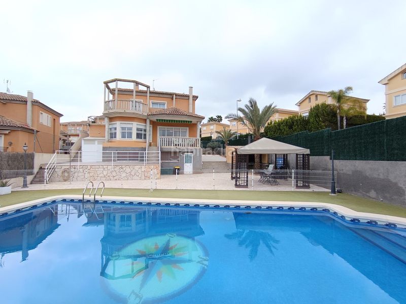 Foto a63496d0-9ae5-42d6-9dc0-4182be31a63d. Chalet en la exclusiva urbanizacion de altorreal . en Molina de Segura