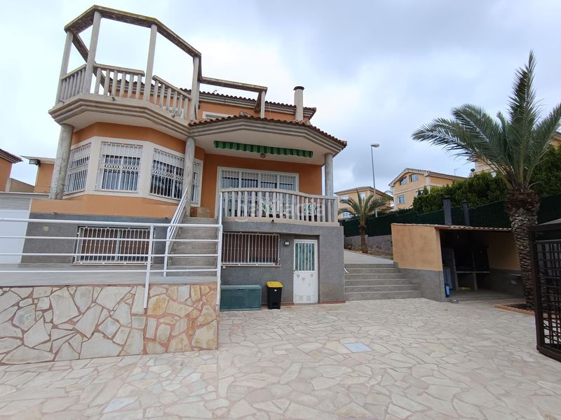 Foto ac1f2978-007a-419b-899e-8cda44c71f9e. Chalet en la exclusiva urbanizacion de altorreal . en Molina de Segura