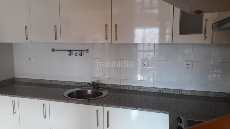 Foto a666e2e8-c565-43e3-94a7-1db9a76779b8. Àtic amb aparcament a Juan Carlos I Murcia