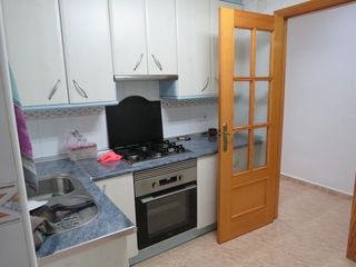 Location Appartement à Centro. Piso en alquiler junto estación de autobuses de molina de segura
