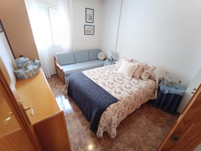 Foto b37ec3f0-b198-4c90-b624-3d336a6828b5. Casa adosada en Ulea