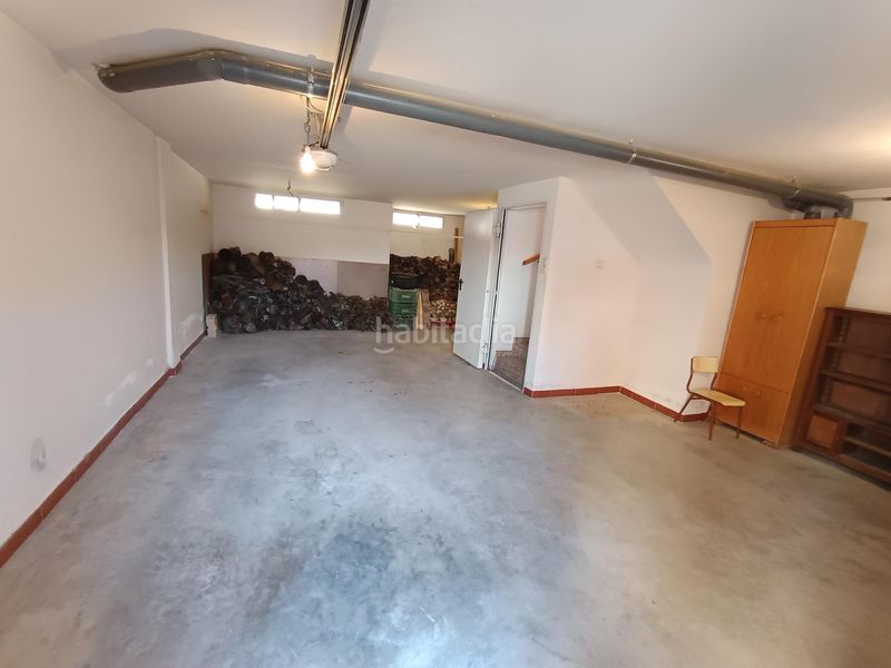 Foto cd9c3610-4924-40ba-b3c9-c68e65c83187. Casa adossada amb calefacció aparcament a Ulea