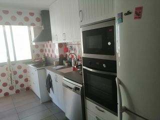 Flat  Carrer burjasot 2d. Amplia terraza , piso centrico