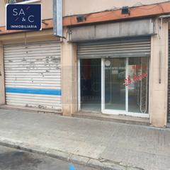 Local commercial dans Carrer d'o'donnell 12. Local en venta en reus