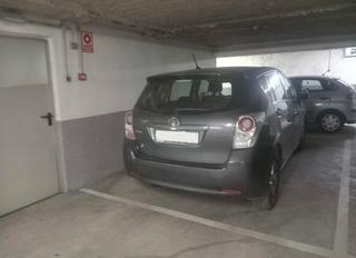 Aparcament cotxe a Carrer de la muralla 20. Parquing en venta