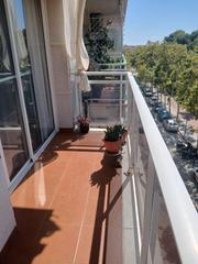 Appartement  Carrer de jaume ferran. En venta piso muy amplio con vistas despejadas zona pueblo