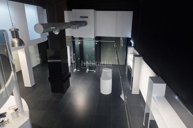 Foto 19a1767b-4a46-49b3-8529-1905c2b24bcc. Lloguer local comercial amb calefacció a Ponent Reus