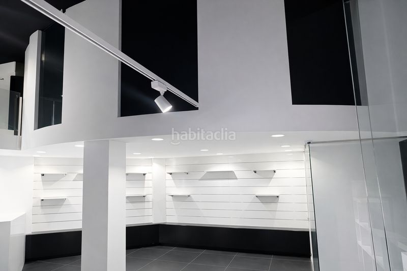 Foto 75007a19-0388-40f3-9baf-34d6f2fbbe03. Lloguer local comercial amb calefacció a Ponent Reus
