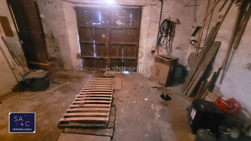 Foto d3f8f0ed-65c7-4665-b76a-cd096abe51e9. Casa adossada a carrer nou 11 a Almoster