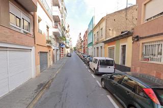 Rez-de-chaussée  Calle alcala galiano. Vivienda en planta baja para reforma integral
