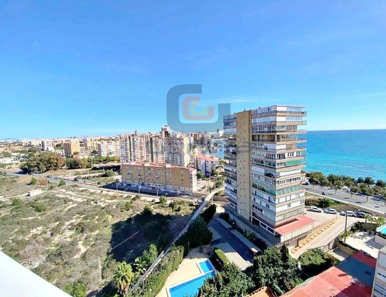 Foto c6f0bdd6-1efa-4c24-b76d-f3d3683c5345. Pis amb aparcament a Albufereta Alicante