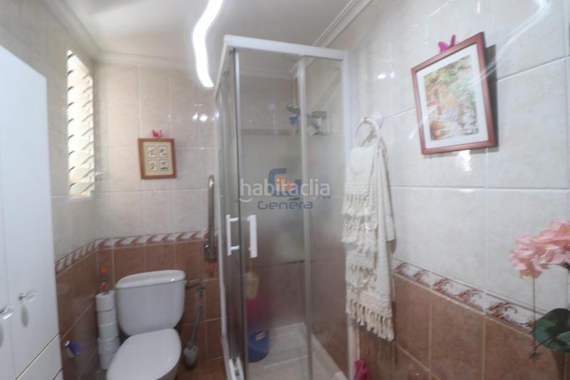 Foto 120ae049-ec26-4141-862f-76c04837ba64. Piso en calle matematico romero 2 piso zona virgen del remedio en Alicante