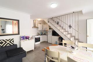 Casa adossada  Calle del mio. Casa adosada en venta urb.la marina