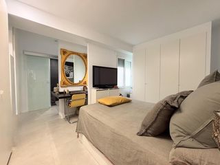 Appartamento  Calle gravina. Con licencia turistica a 50m del mar  concreta una visita y haz