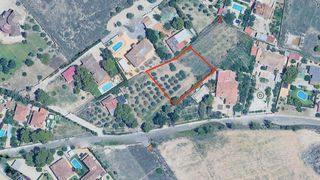 Terreny residencial a Sol y Luz. Venta de   parcela de urbana 1050 metros