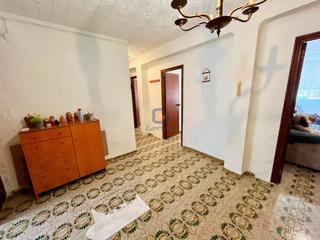 Rez-de-chaussée à Ciudad de Asís. Venta de planta baja para reformar