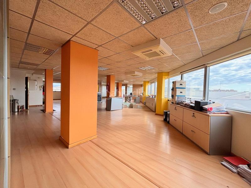 Foto 0319d453-5a5e-48dd-b61f-f69beb193b91. Ufficio con riscaldamento parcheggio in Ciudad de Asís Alicante