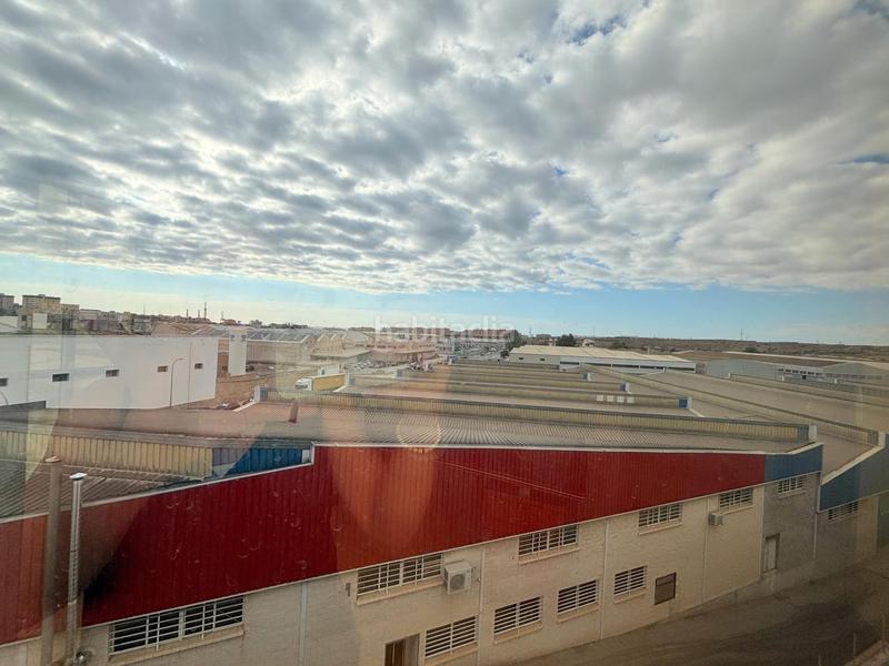 Foto 0b6ec10f-ed47-495f-a235-efaf4c306c1d. Ufficio con riscaldamento parcheggio in Ciudad de Asís Alicante