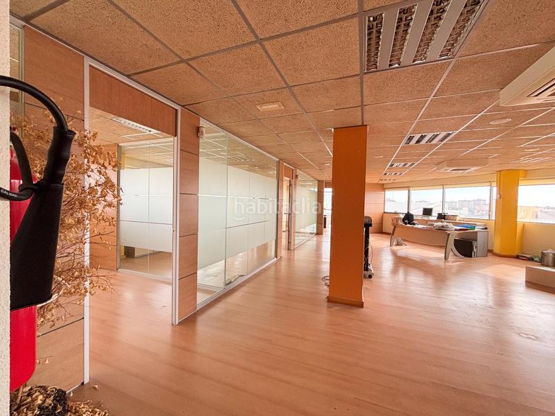 Foto 6e0d03fc-5ecf-48d9-8bf0-eb733d1c2084. Ufficio con riscaldamento parcheggio in Ciudad de Asís Alicante