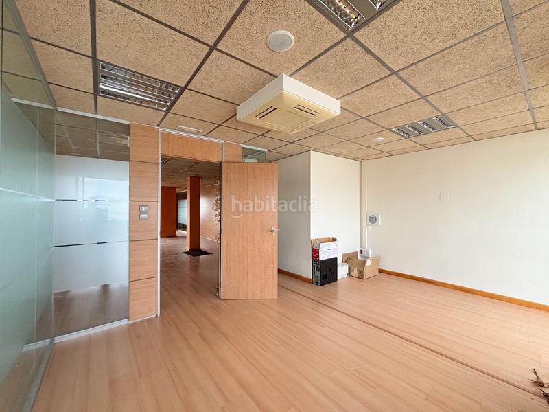 Foto 95adf77e-ad79-4d9f-a0db-1b66da413f2c. Ufficio con riscaldamento parcheggio in Ciudad de Asís Alicante