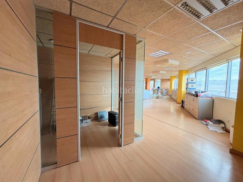 Foto 96b4bf25-b709-4291-9a6b-1cce7cc5544e. Ufficio con riscaldamento parcheggio in Ciudad de Asís Alicante